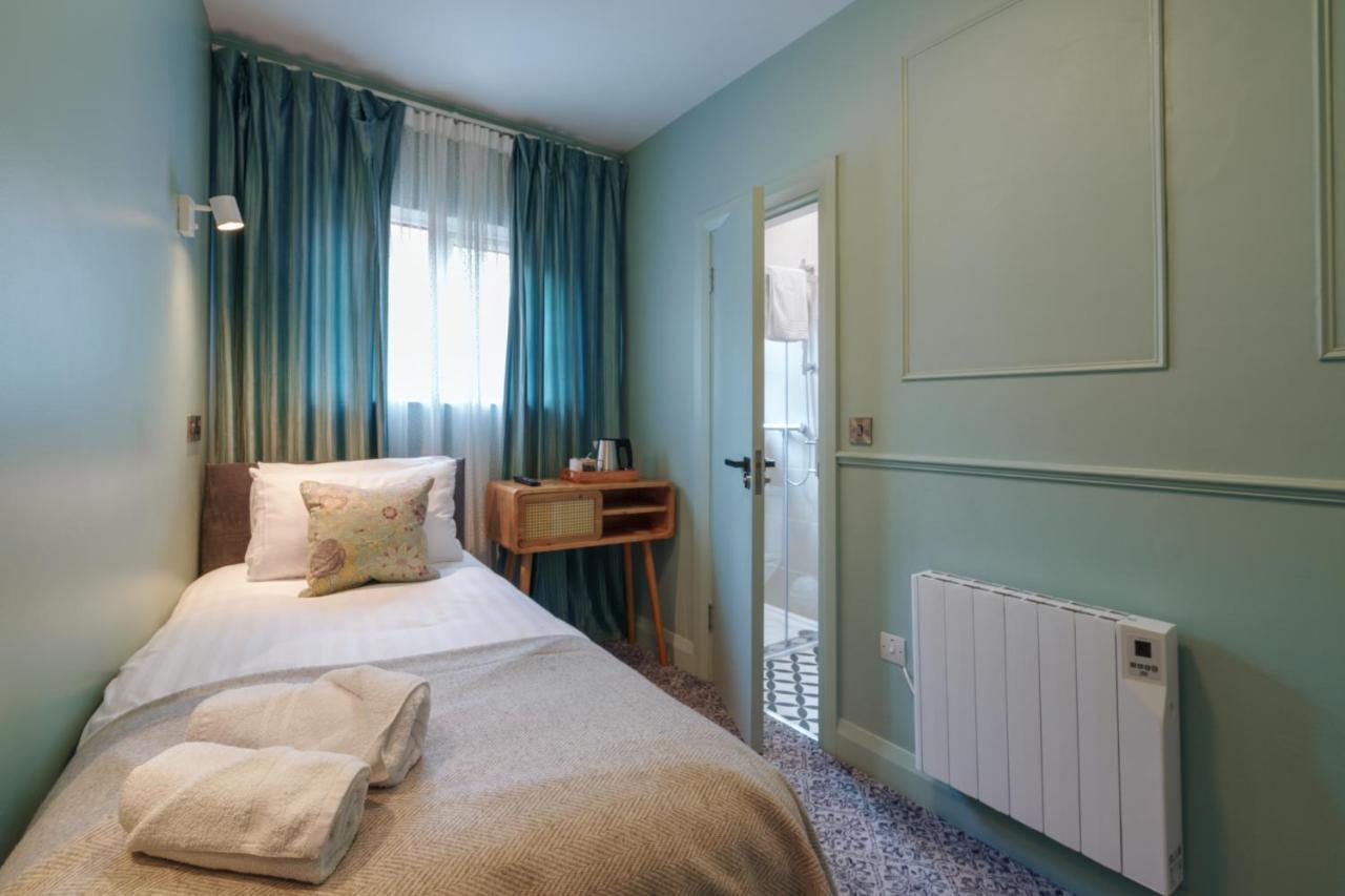 Topper'S Rooms Guest Accommodation Carrick on Shannon Εξωτερικό φωτογραφία