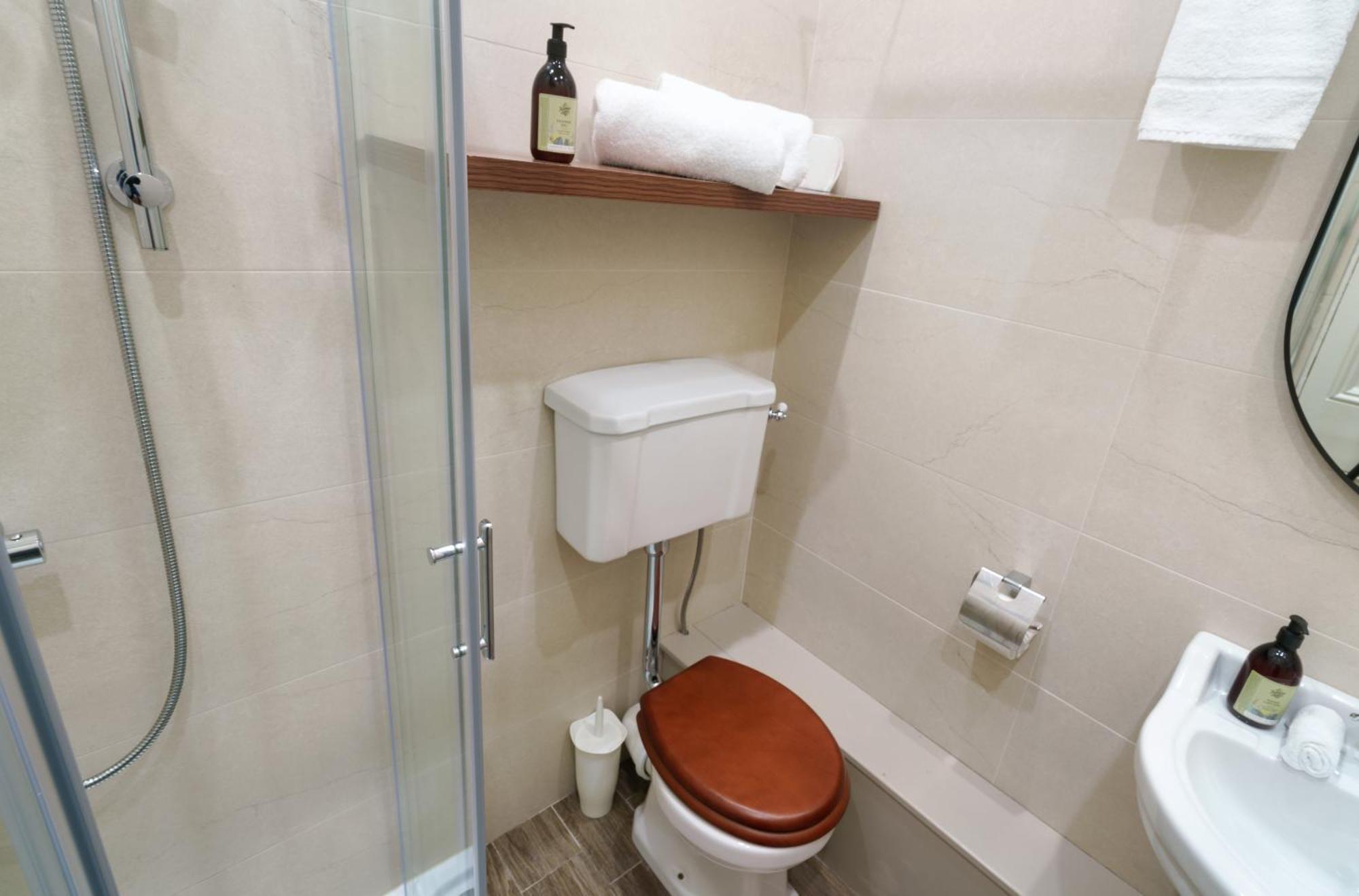 Topper'S Rooms Guest Accommodation Carrick on Shannon Εξωτερικό φωτογραφία
